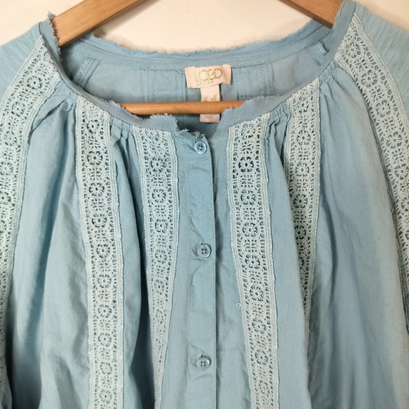 LOGO Lori Goldstein Lavish Button Up Shirt Crochet Lace Inset - Picture 7 of 11